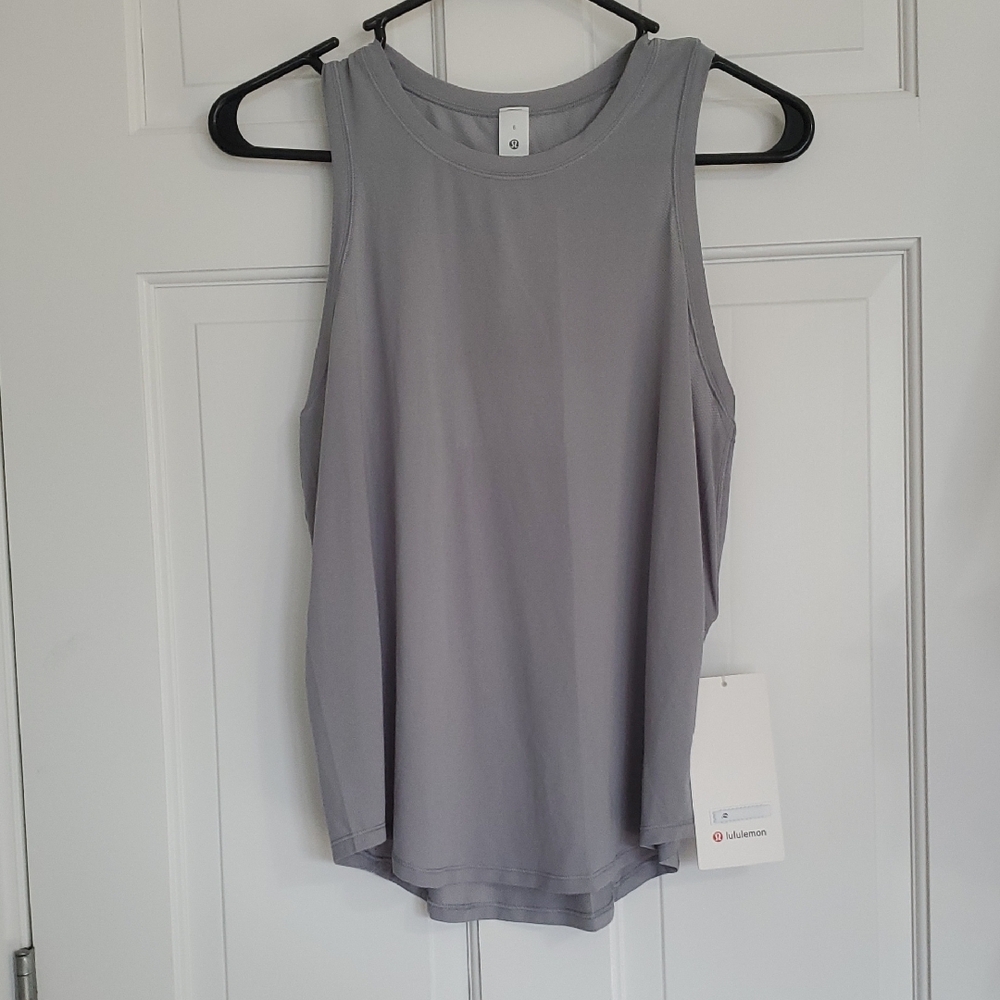 NWT lululemon High Neck Run And Train Tank Rhino Gray Women's Sz 4or6